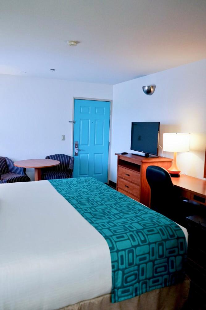 Room image 4