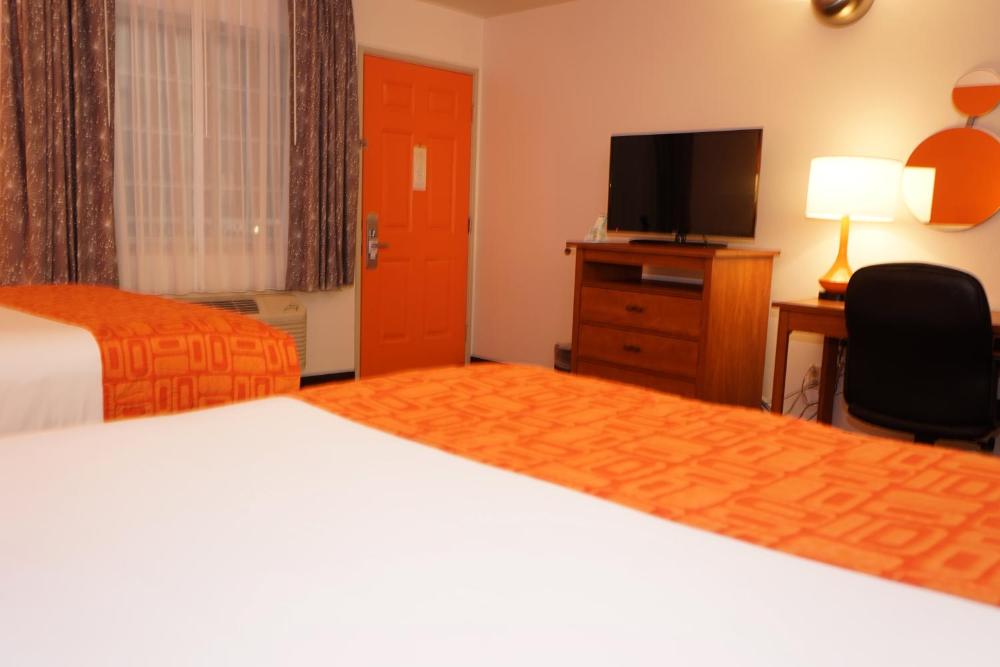 Room image 4